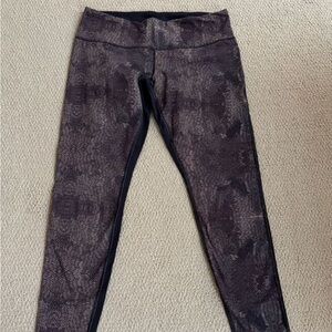 Lululemon Athletica Cropped Pants in Black and Brown